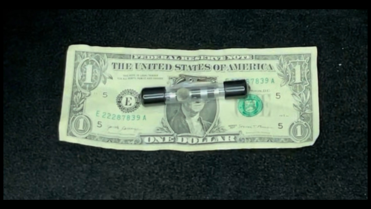 Floating Dollar - Invisible Thread Reel - Magic Trick – The Best